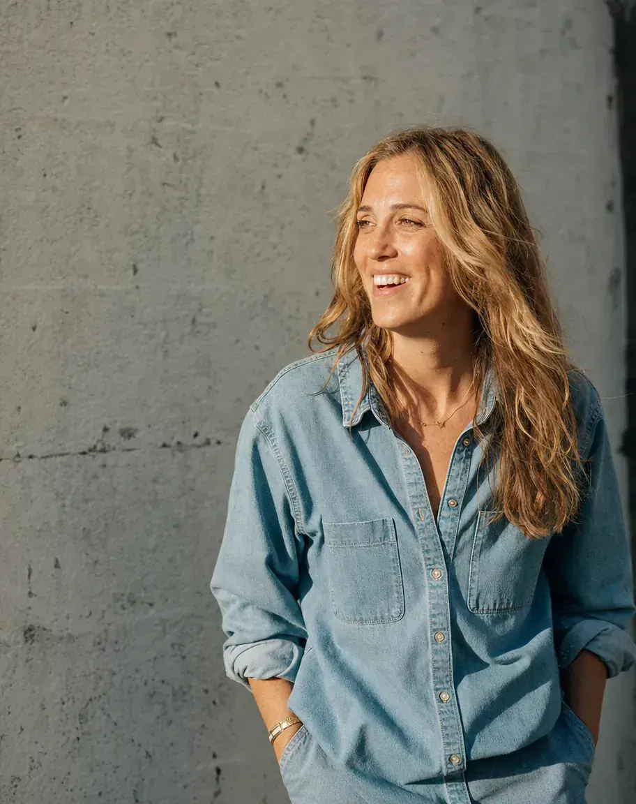 Editorial studio portrait of Sophie Brennan, Social Creative at hubStudio.